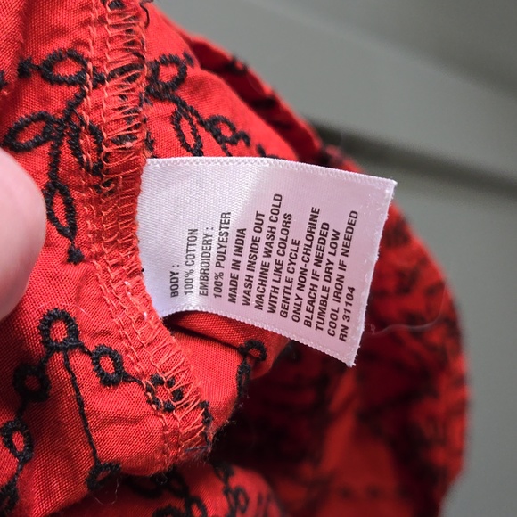 Crown & Ivy Sleeveless Summer Top - Picture 6 of 6